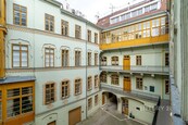 Exkluzivní byt 2+1 v srdci Prahy 1, cena 14890000 CZK / objekt, nabízí CENTURY 21 Premium