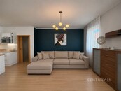 Pronájem bytu 3+kk, 75m2, 2 balkony, Fitness, cena 33000 CZK / objekt / měsíc, nabízí CENTURY 21 Premium