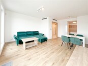 Pronájem bytu 2+kk s terasou, cena 31000 CZK / objekt / měsíc, nabízí CENTURY 21 Ruby