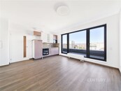 Pronájem nového 1+kk s terasou, Praha Letňany, cena 16999 CZK / objekt / měsíc, nabízí CENTURY 21 Ruby