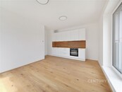 Pronájem slunného bytu 2+kk 42,5 m2, K dubu, Praha 4 Chodov, cena 21999 CZK / objekt / měsíc, nabízí CENTURY 21 Ruby