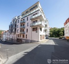 Prodej bytu 1+kk 30 m2, ulice Musílkova, Praha 5 - část obce Košíře, cena 5129680 CZK / objekt, nabízí 