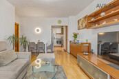 Prodej bytu 3+1 64 m2 Praha - Lhotka, cena 8590000 CZK / objekt, nabízí 