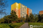 Prodej bytu 3+kk 72 m2, Praha 10 - Petrovice, cena 8200000 CZK / objekt, nabízí 