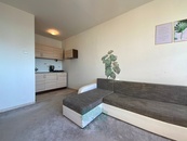 Prodej, Byty 1+kk, 27m2 - Praha - Háje, cena 4150000 CZK / objekt, nabízí 