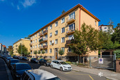 Prodej bytu 2+1 s balkonem a sklepem, Praha 8 - Libeň, cena 7650000 CZK / objekt, nabízí 