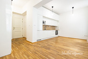 Pronájem bytu 1+kk, Heřmanova, Holešovice, 32 m2, cena 18200 CZK / objekt / měsíc, nabízí Ideální nájemce