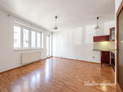 Pronájem bytu 1+kk, Bratislavská, Hostivař, 16000 Kč/měs, 34 m2, cena 16000 CZK / objekt / měsíc, nabízí Ideální nájemce