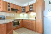 Pronájem bytu 3+kk, Praha 10, Padovská, 26 900Kč, park. stání, 70 m2, cena 26900 CZK / objekt / měsíc, nabízí Ideální nájemce