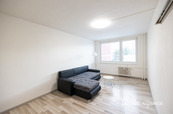 Pronájem bytu 2+kk, Kardašovská, Hloubětín, 19 500 Kč/měs, 42 m2, cena 19500 CZK / objekt / měsíc, nabízí Ideální nájemce