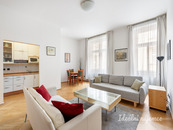Pronájem bytu 2+1, Týnská ulička, Staré Město, 71 m2, cena 29000 CZK / objekt / měsíc, nabízí 