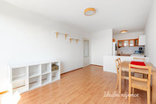 Pronájem bytu 2+kk 42 m2, cena 17490 CZK / objekt / měsíc, nabízí Ideální nájemce