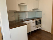 Pronájem bytu 2+kk, Na Hroudě, Praha - Strašnice, 20900 Kč/měs, 40 m2, cena 20900 CZK / objekt / měsíc, nabízí Ideální nájemce