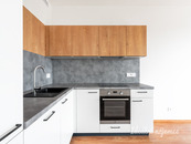 Pronájem bytu 3+kk, Zimova, Kamýk, 31 900 Kč/měs, 71 m2, cena 31900 CZK / objekt / měsíc, nabízí Ideální nájemce