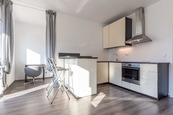 Pronájem bytu 1+kk Farkašova, Praha 14 - Kyje, 16900 Kč/měsíc, 31m2, cena 16900 CZK / objekt / měsíc, nabízí Ideální nájemce