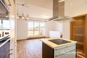 Pronájem bytu 2+kk, Tusarova 53, Praha, 30.000 Kč/měs, 64m2, cena 30000 CZK / objekt / měsíc, nabízí Ideální nájemce
