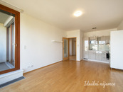 Pronájem bytu 2+kk, Štorkánova, Smíchov, 23 500Kč/měs, 53 m2, cena 23500 CZK / objekt / měsíc, nabízí Ideální nájemce