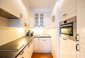 Pronájem bytu 2+kk, Křižíkova, Karlín, 30.800 Kč/měs, 55 m2, cena 30800 CZK / objekt / měsíc, nabízí Ideální nájemce