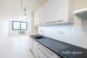 Pronájem bytu 3+kk, Lupáčova, Žižkov, 29300 Kč/měs, 62 m2, cena 29300 CZK / objekt / měsíc, nabízí Ideální nájemce