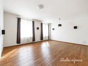 Pronájem bytu 1+kk, Bohuslava ze Švamberka, Nusle, 19900 Kč/měs, 47 m2, cena 19900 CZK / objekt / měsíc, nabízí Ideální nájemce
