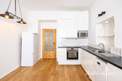 Pronájem bytu 3+kk, Bulharská, Vršovice, 62 m2, cena 32990 CZK / objekt / měsíc, nabízí Ideální nájemce