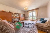 PROSTORNÝ BYT 3+1 S JEDINEČNÝM POTENCIÁLEM V PRESTIŽNÍ LOKALITĚ PRAHY 5 - KOŠÍŘE, cena 10190000 CZK / objekt, nabízí 