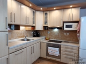 Pronájem, Byt 3+1, Praha 4, cena 26000 CZK / objekt / měsíc, nabízí 