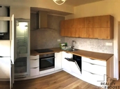 Pronájem, Byt 2+1, Praha 4, cena 23900 CZK / objekt / měsíc, nabízí 