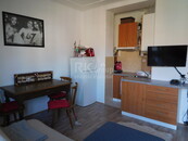 Pronájem bytu 1+kk/T, 43 m2,Praha 10 - Vršovice, cena 19000 CZK / objekt / měsíc, nabízí RK Group realitní kancelář