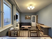 Rodinný dům v podobě bytu - mezonet 4+1 s lodžií, Stodůlky, cena 12700000 CZK / objekt, nabízí House ViP, s.r.o.