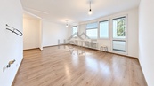 Prodej bytu 3+kk, 73 m2 s lodžií - Praha 9, Střížkov, ulice Cvikovská, cena 9700000 CZK / objekt, nabízí 