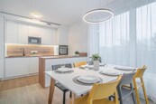 Pronájem bytu 2+1 61 m2 s balkonem, cena 28950 CZK / objekt / měsíc, nabízí CREDITAS Real Estate Management s.r.o.