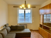 Pronájem, Byt 1+1, Praha 10, cena 16500 CZK / objekt / měsíc, nabízí QARA s.r.o.