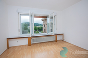 Pronájem, Byt 4+1, Praha 1, cena 37000 CZK / objekt / měsíc, nabízí REALDOMUS