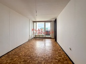 Prodej bytu 3+1 68 m2, Praha - Kobylisy, cena 8499000 CZK / objekt, nabízí 