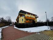 Prodej bytu 2+kk/B, OV, 49m2, Praha 10 - Dubeč, ul. Winklerova, cena 7000000 CZK / objekt, nabízí 