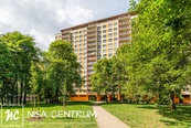 Prodej bytu 3+1 70 m2 s nádherným výhledem v Praze - Kobylisích, cena 8490000 CZK / objekt, nabízí 