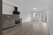 Pronájem bytu 2+kk s terasou a garážovým stáním, cena 22000 CZK / objekt / měsíc, nabízí KOPECKÝ RealEstate & Partners